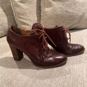 Vintage Nine West Elegant cognac Leather Women's Heels